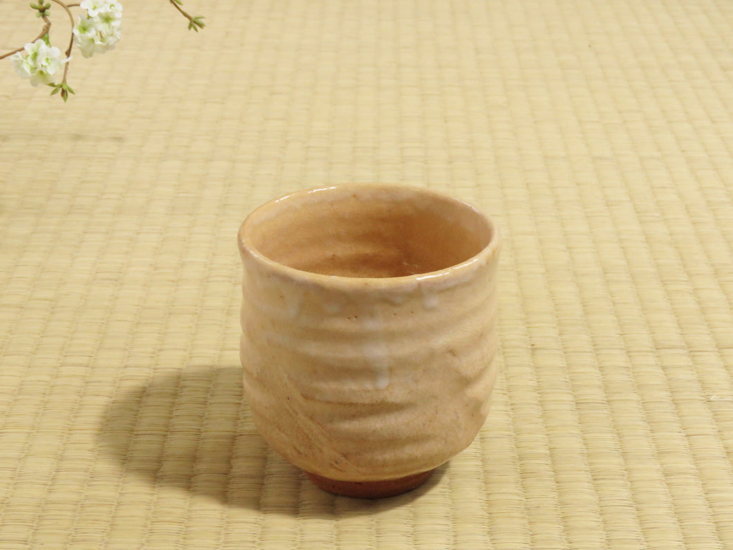 我的第一个茶具：萩烧Houkime圆柱形茶碗s15-q