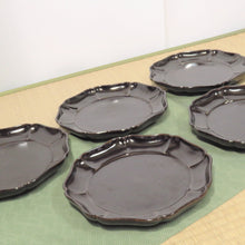 Load image into Gallery viewer, Takako Imahashi Kiyomizu ware Tenmoku glaze 5 plates Same box dbsy6576-h
