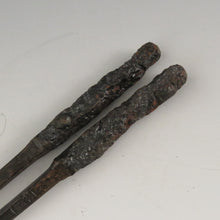 Load image into Gallery viewer, Swordsmith Hiromitsu Unshu, Japanese pig iron, tamahagane forged fire chopsticks (2 sets) set, Japan dbsy9631-R
