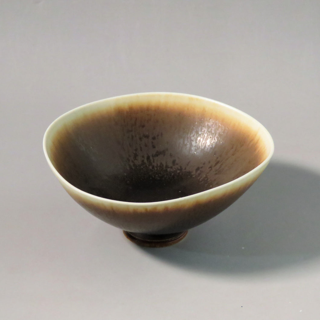 ベルント・フリーベリ(Berndt Friberg,1899-1981/SWEDEN) グスタフスベリ 茶褐釉 bowl/碗 dfsy11087-9